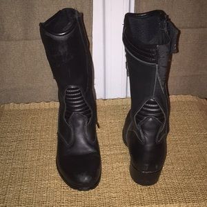 Black Women's Combat & Moto Boots